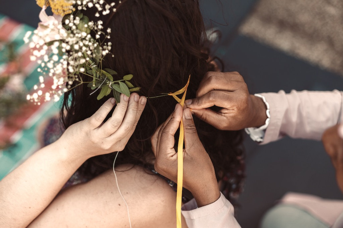 A MamaBlessing ceremony surrounded by loved ones